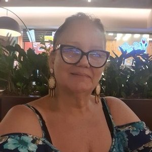 Dinahi  camargo