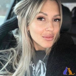 Caroline89